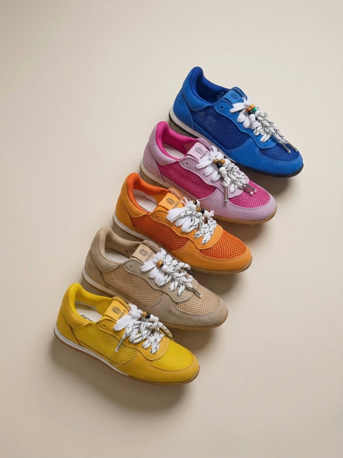 GIOSELIN LOW: LA SNEAKER ESSENZIALE CHE DEFINISCE IL TUO STILE QUOTIDIANO
