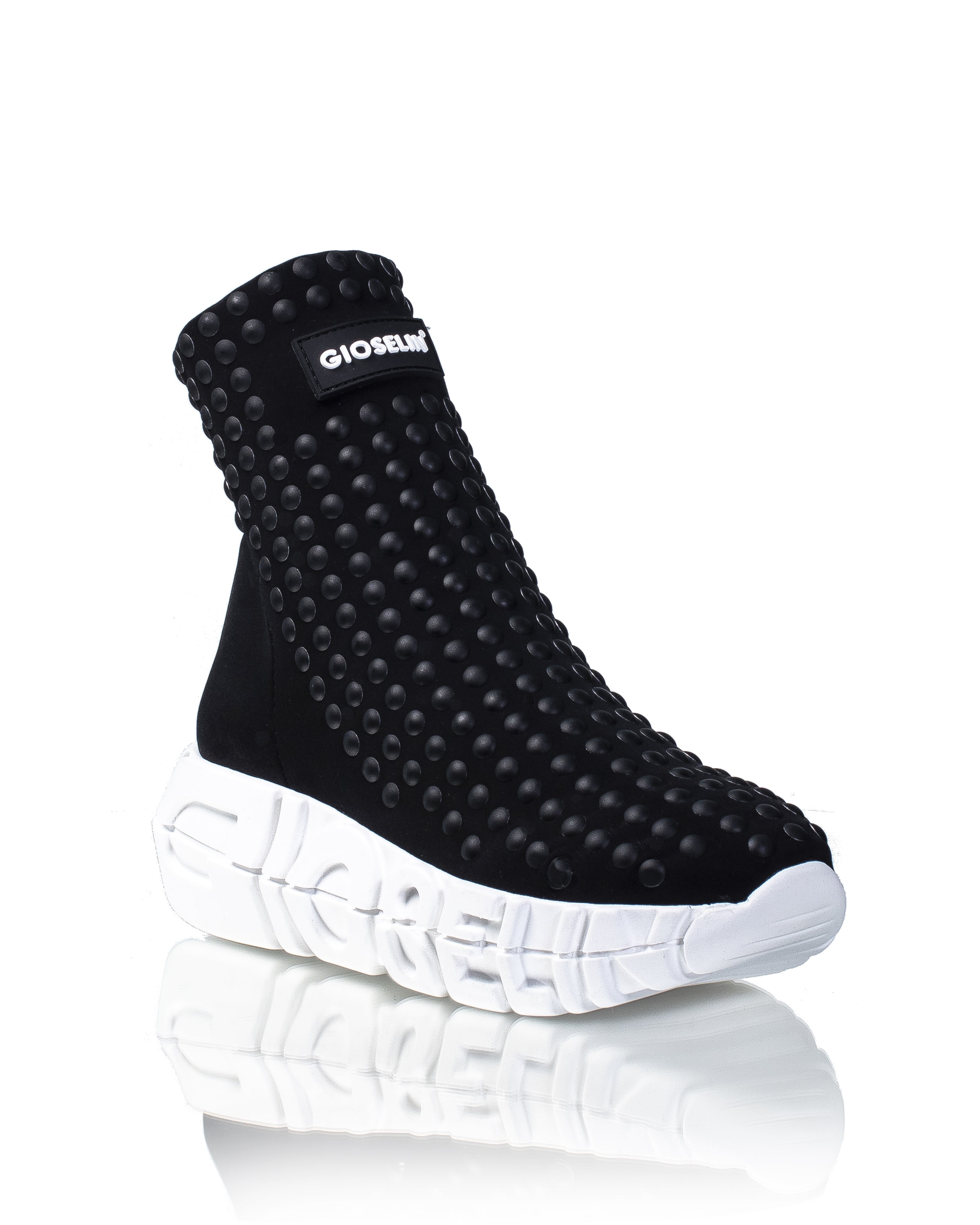 War Black Studs schwarz