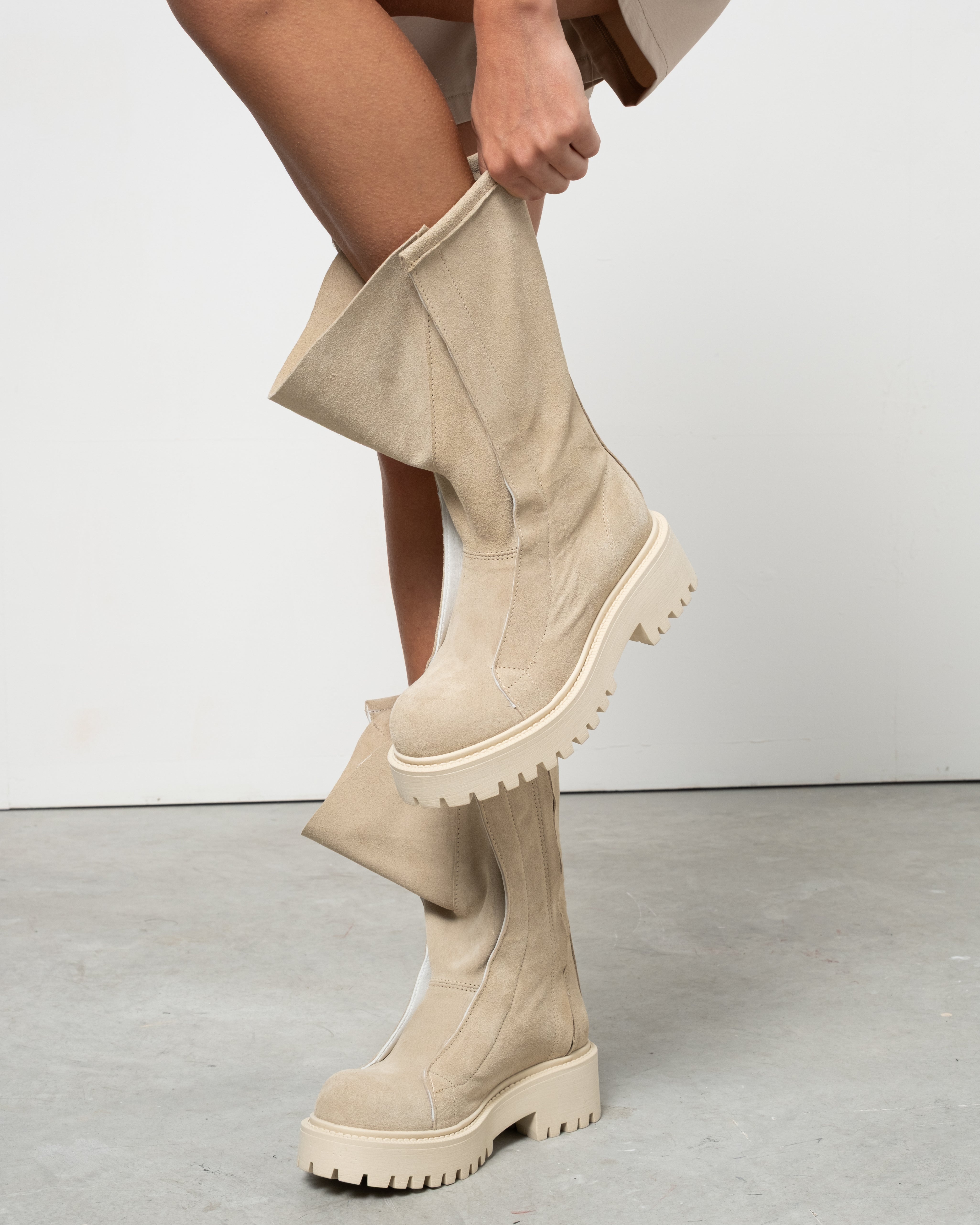 SUERTE Beige