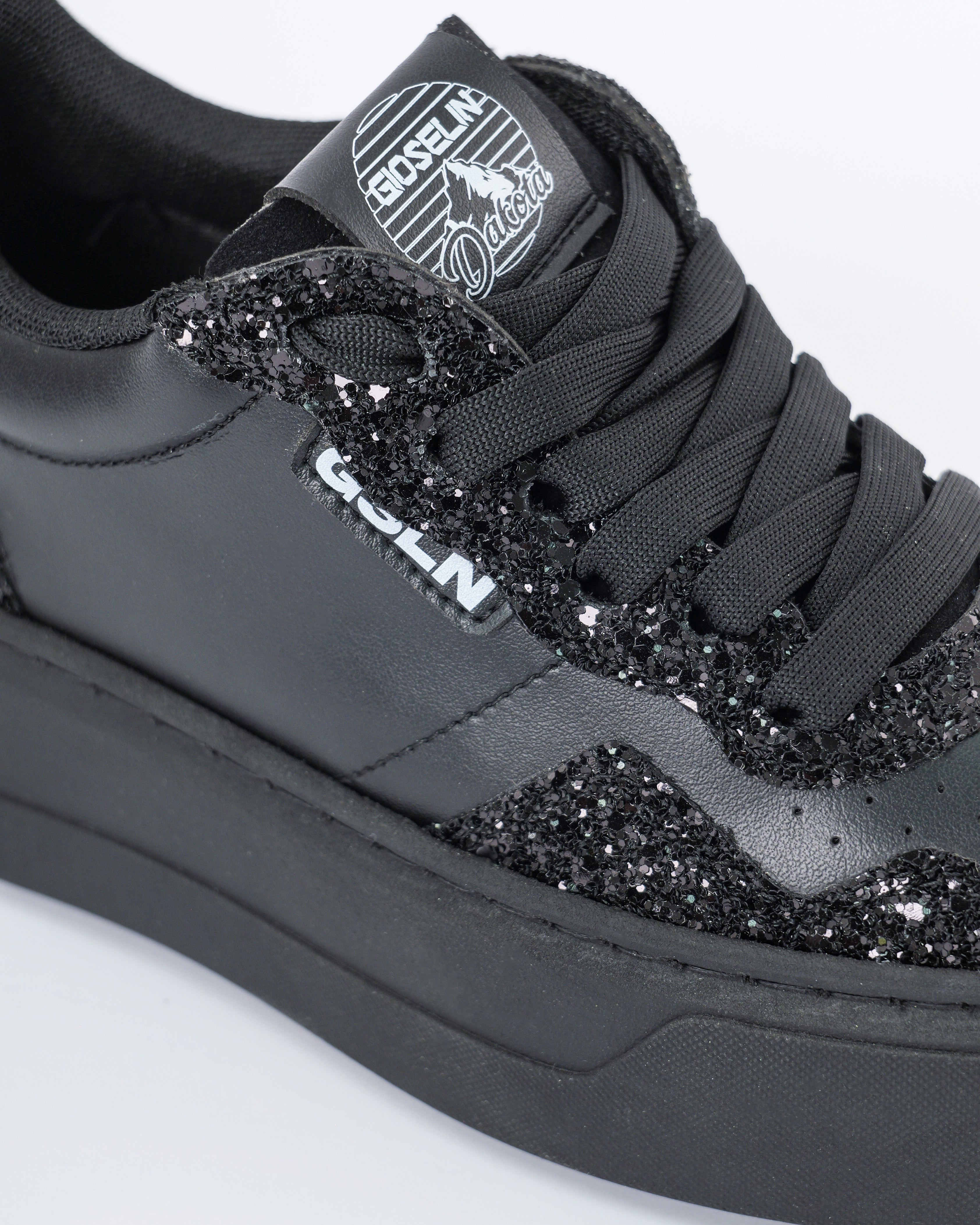 DAKOTA Black Glitter