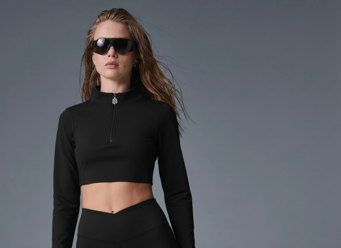 Completo BLACK NOIR – Crop top + leggings