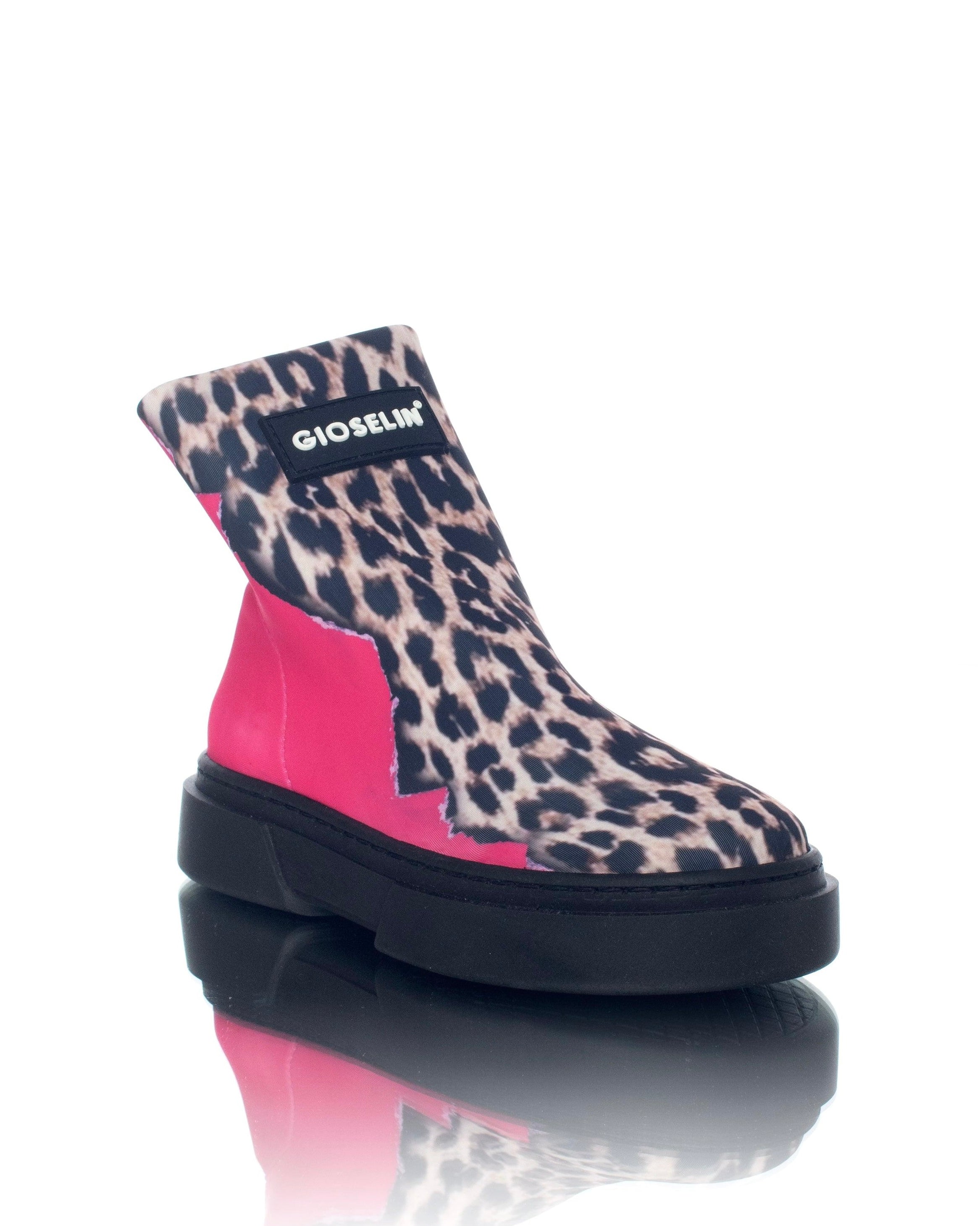 Hellrosa, animalischer