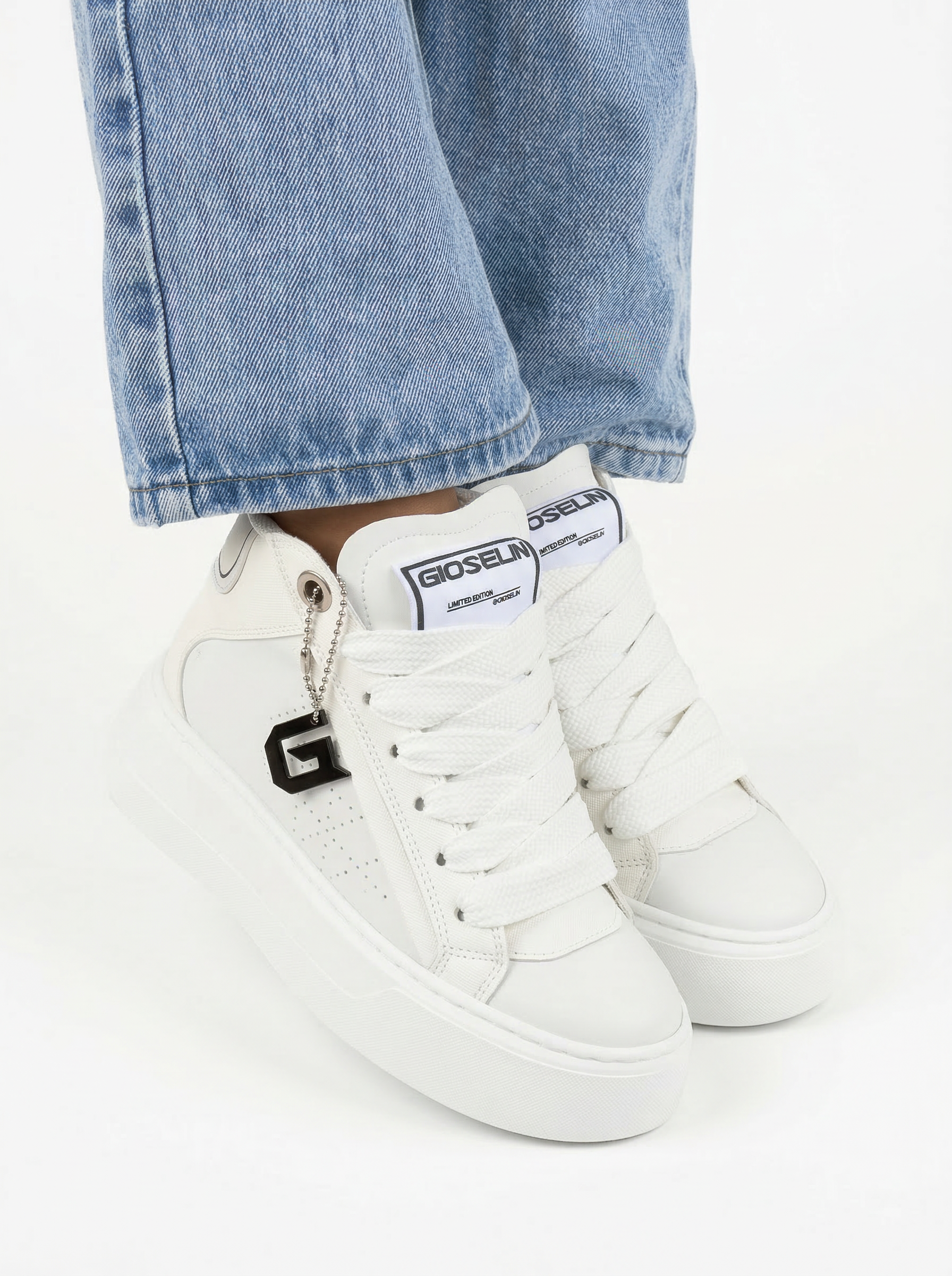 STAR UP Total White