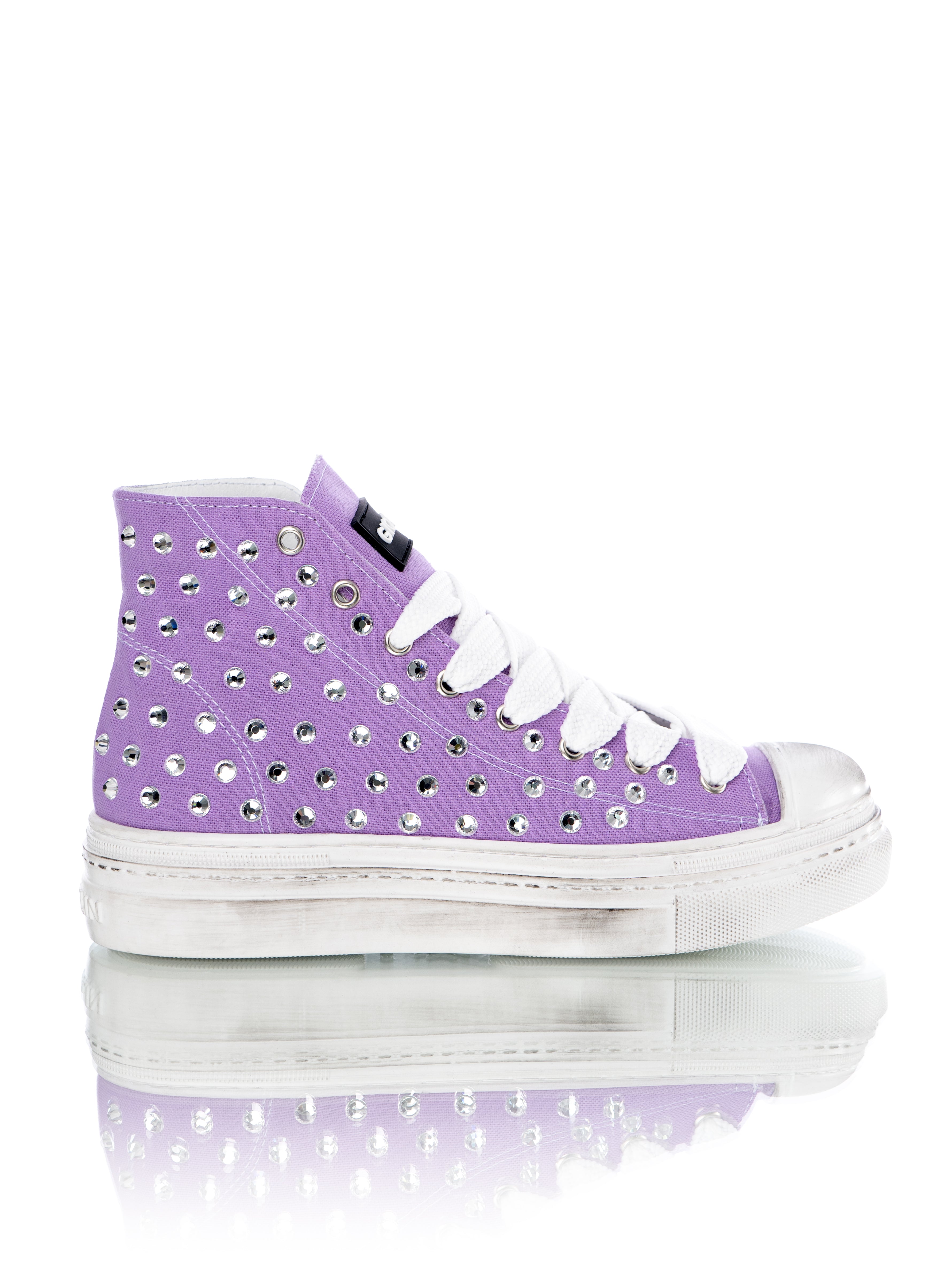 Play Diamond Glicine