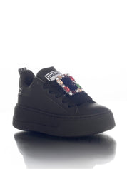 Klobiges schwarzes Juwel