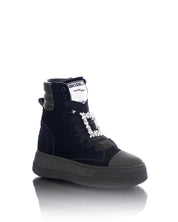 Nit-up-Juwel aus schwarzem Samt