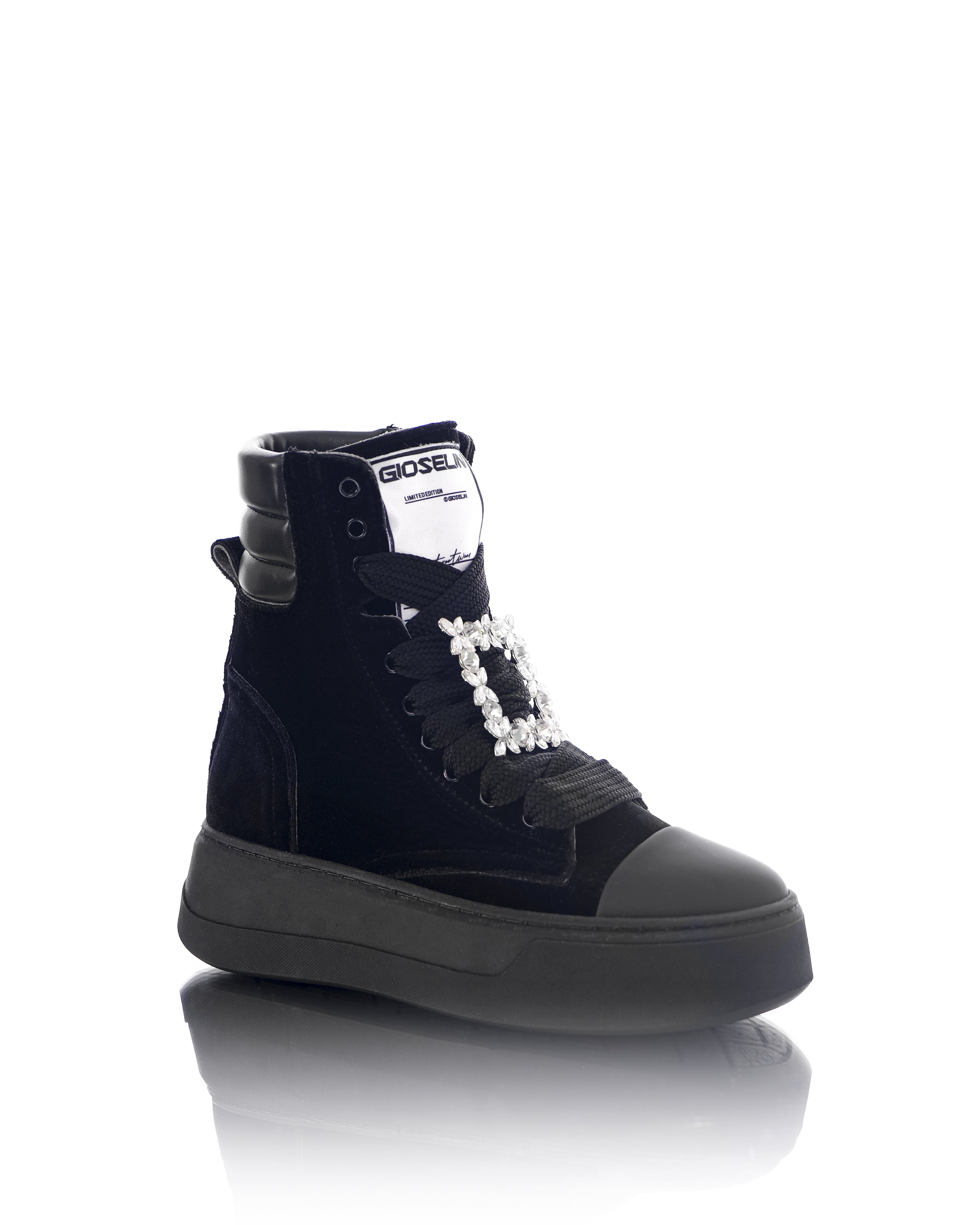 Nit-up-Juwel aus schwarzem Samt