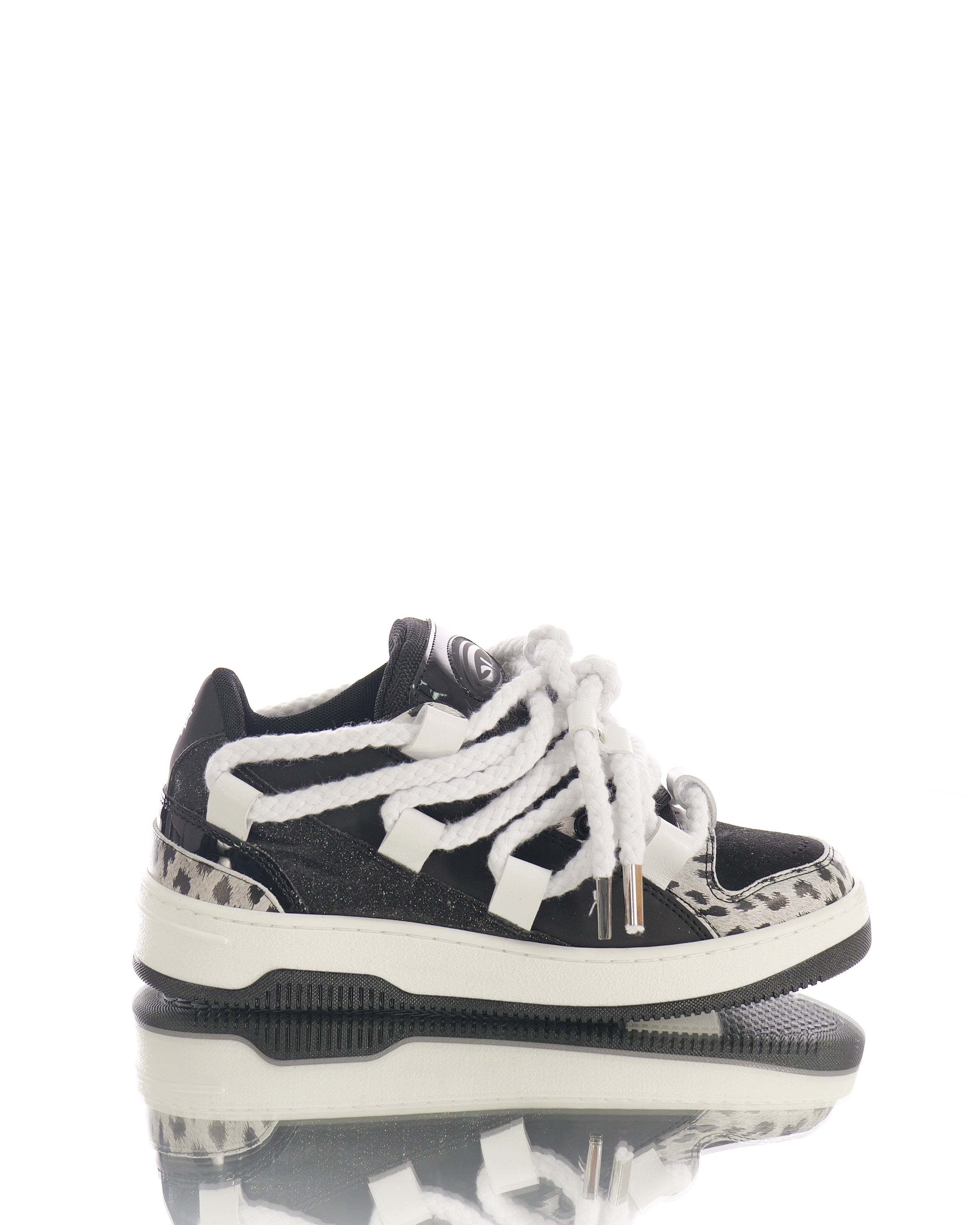 Weiße Leopardenschlange