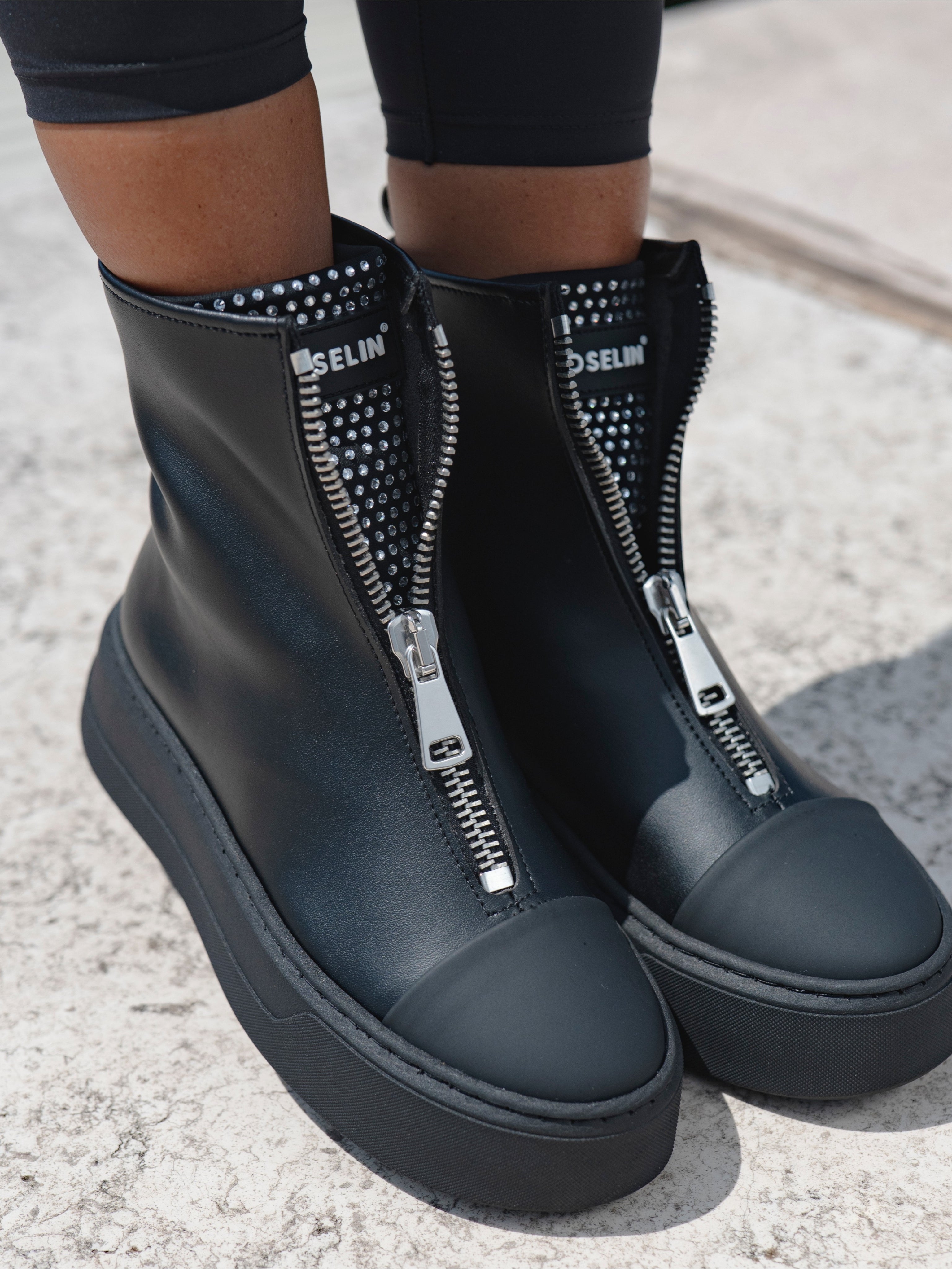 LIGHT - Line FN Diamond