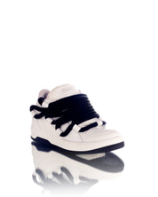 Schlangenweiß/Schwarz